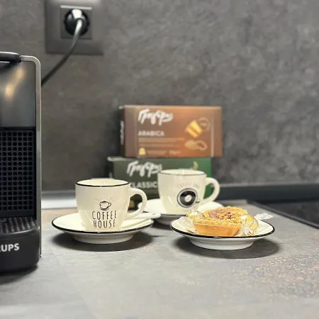 דירה Seaside Deluxe יאליסוס