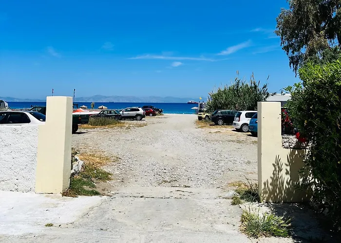 Seaside Deluxe Apartment *